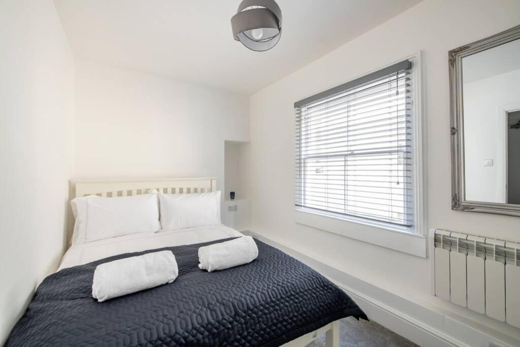 2 Bed City Centre Apartment 1 Min From Bath Abbey Exteriör bild